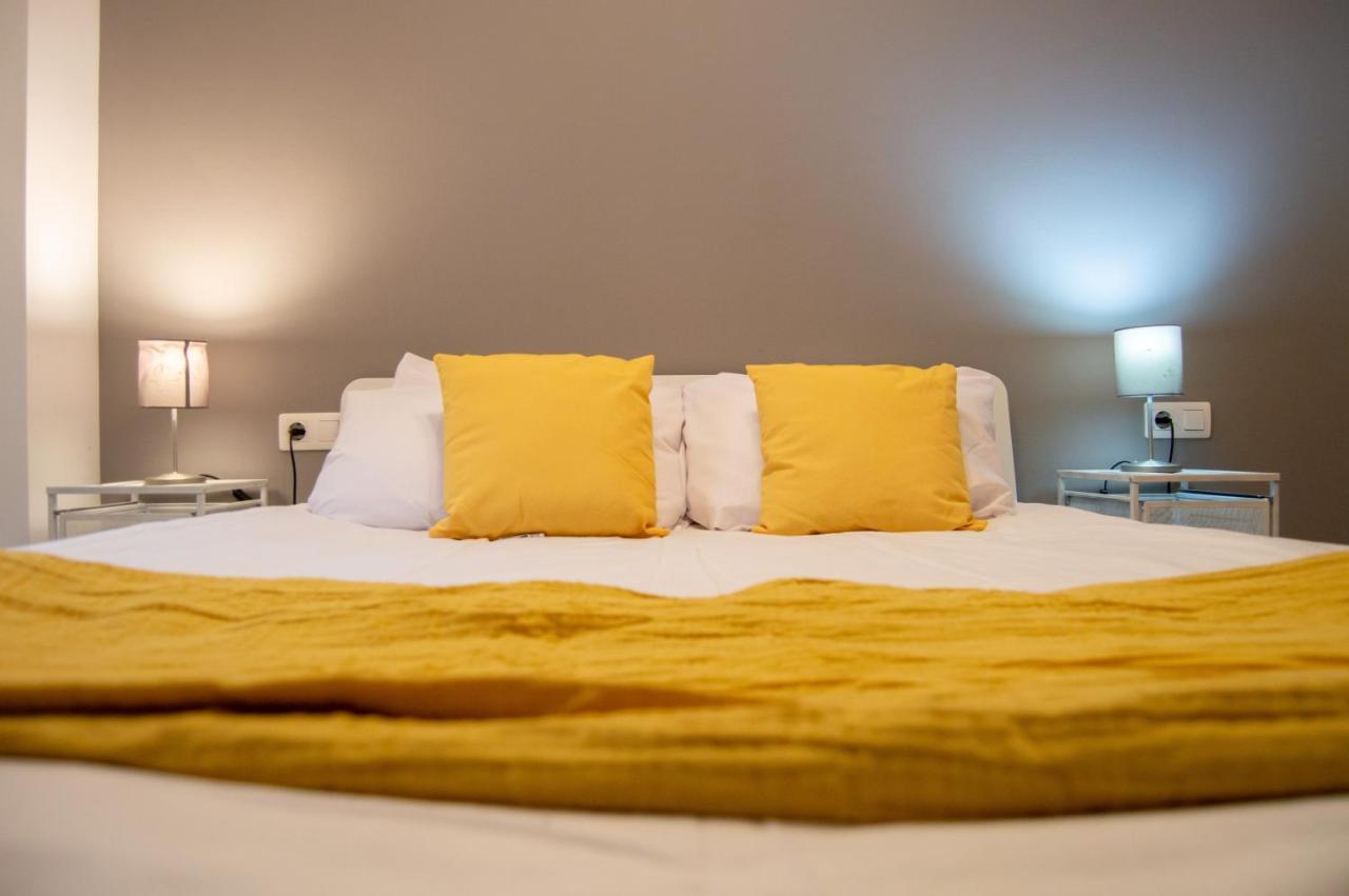 Novam Apartament Малага Екстер'єр фото